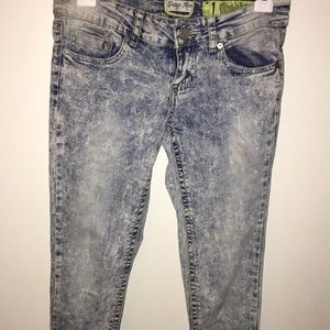 Never worn! Vintage faded skinny jeans